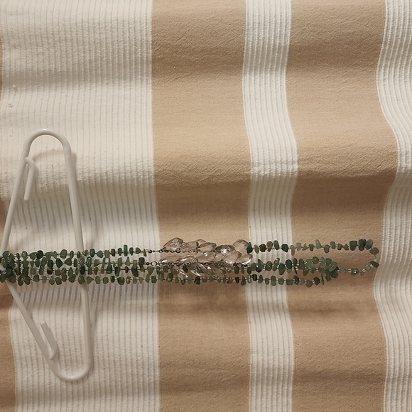Green stone necklace - Picture 1 of 1